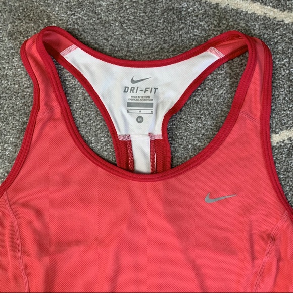 Nike Dri-fit Racerback Coral Athletic Top - Picture 3 of 8